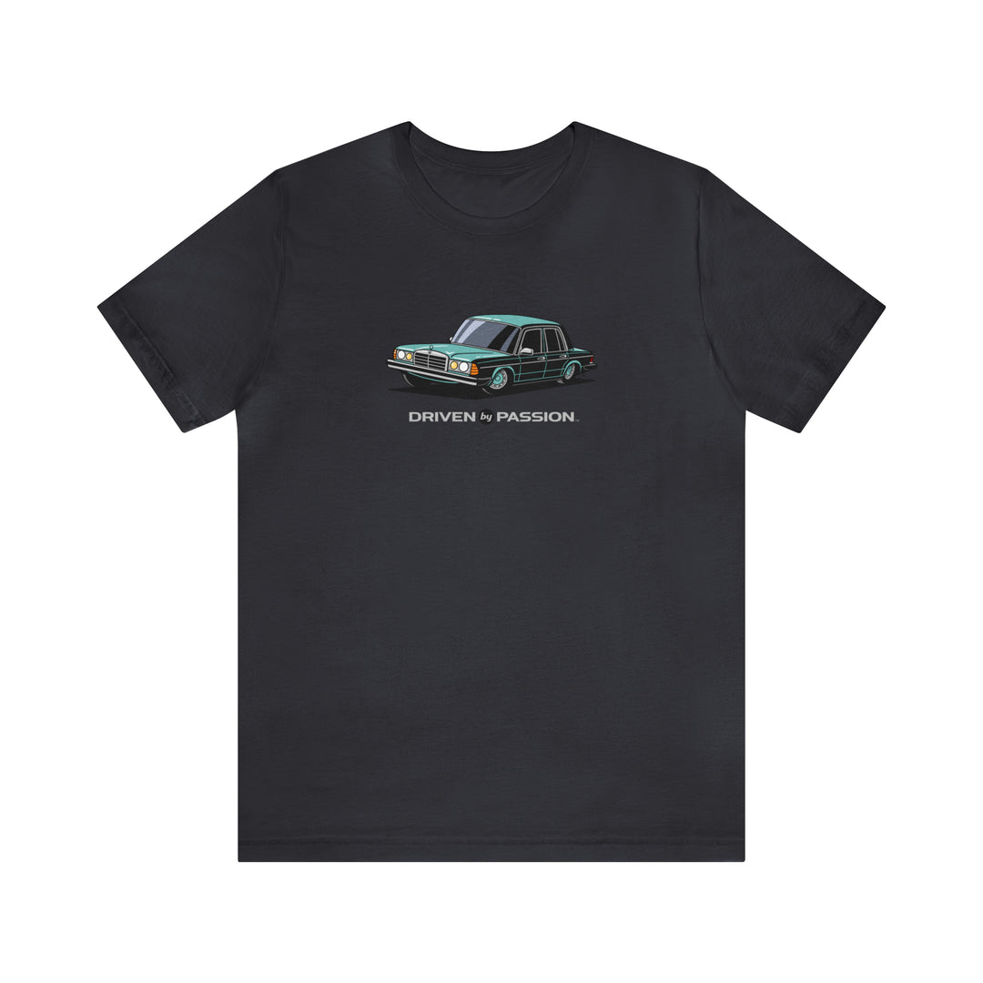 Turquoise W123 Sedan (Hubcap Wheels) T-Shirt