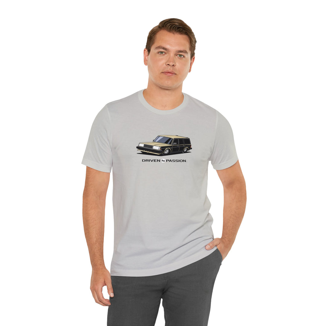 Light Beige 240 Wagon (1987-1993) T-Shirt