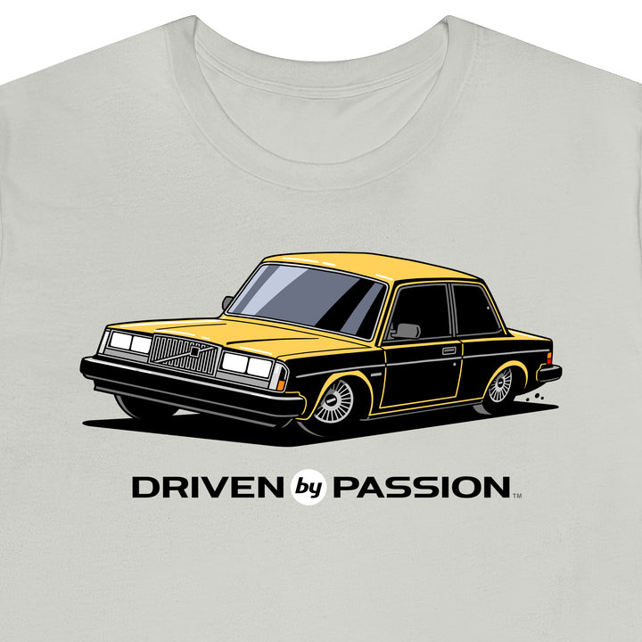 Yellow 242/240 Coupe (1981-1986) T-Shirt