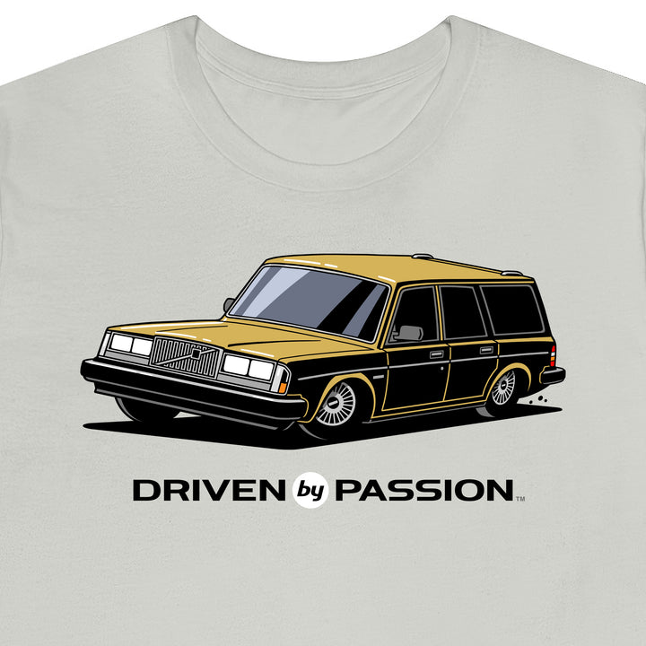 Gold 245/240 Wagon (1981-1986) T-Shirt