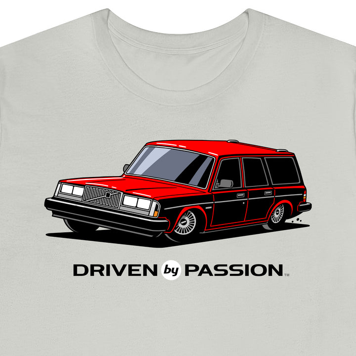 Red 245/240 Wagon (1981-1986) T-Shirt