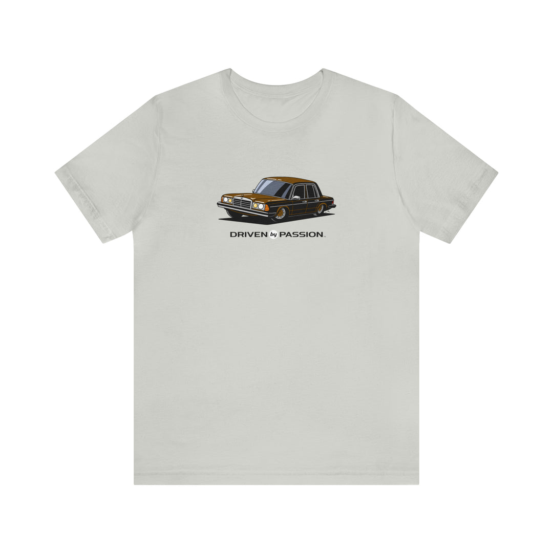 Dark Brown W123 Sedan (Hubcap Wheels) T-Shirt