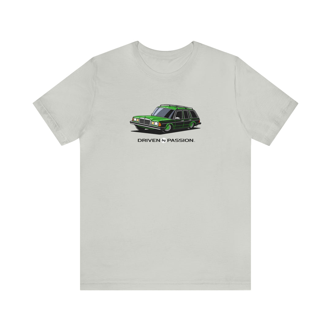 Green S123 Wagon (Hubcap Wheels) T-Shirt