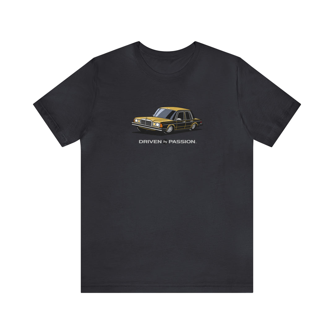 Gold W123 Sedan (Bundt Wheels) T-Shirt
