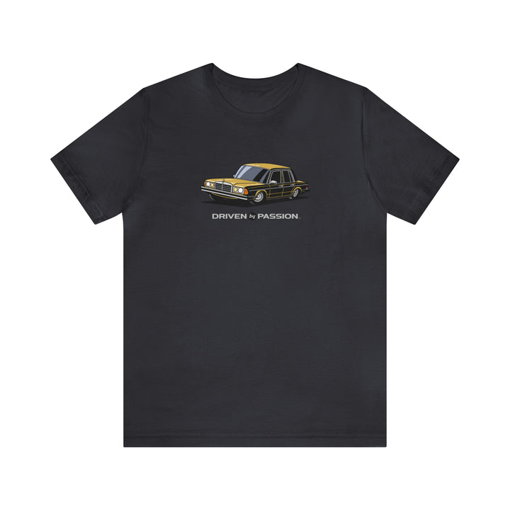 Gold W123 Sedan (Bundt Wheels) T-Shirt
