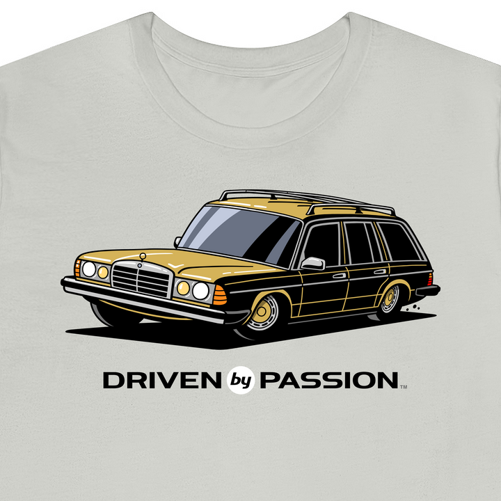 Gold S123 Wagon (Hubcap Wheels) T-Shirt