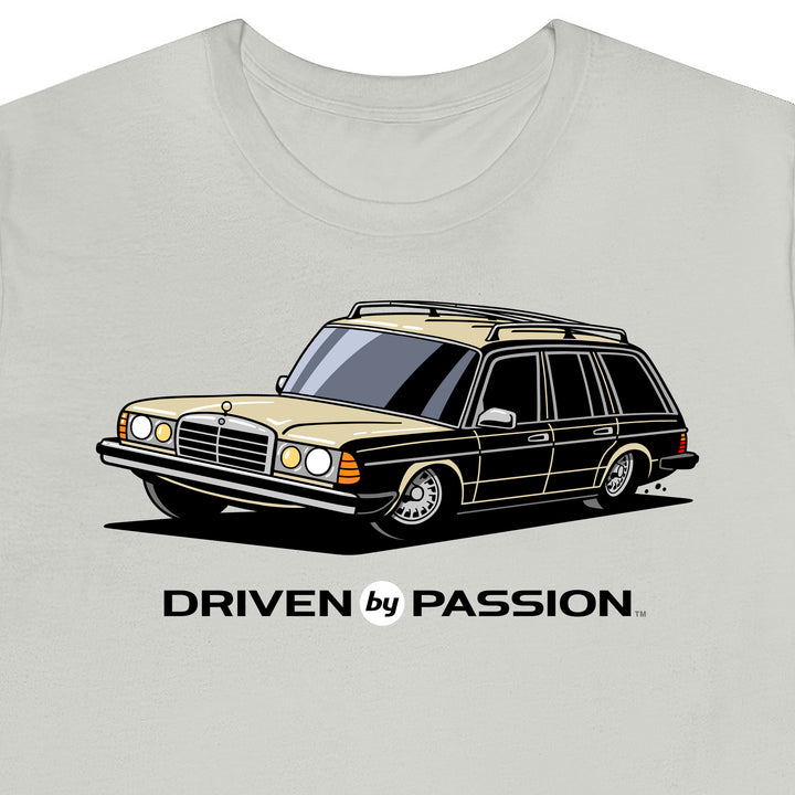 Light Beige S123 Wagon (Bundt Wheels) T-Shirt