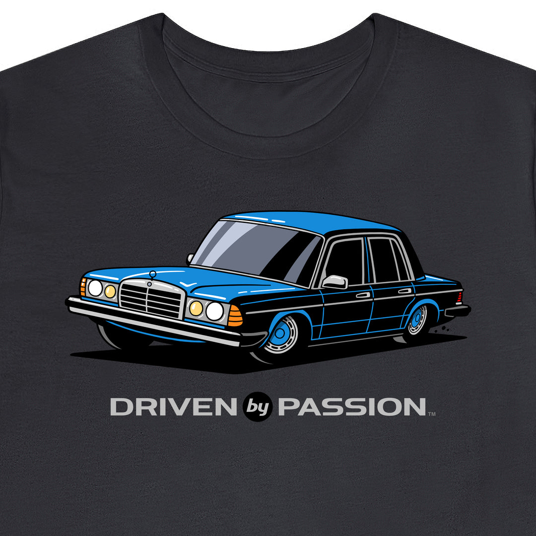 Blue W123 Sedan (Hubcap Wheels) T-Shirt