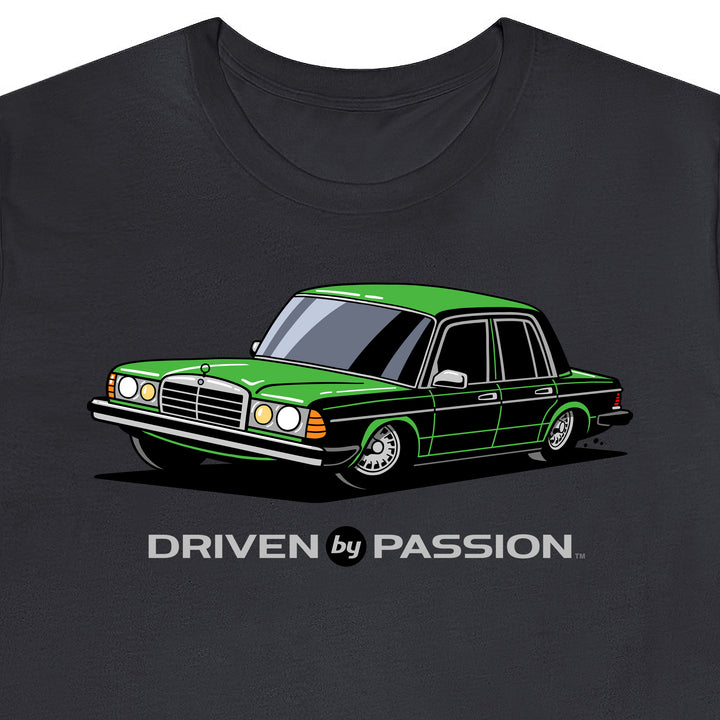 Green W123 Sedan (Bundt Wheels) T-Shirt